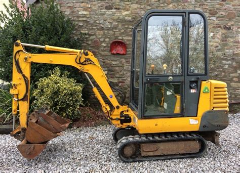 1.5 ton mini digger trailer|jcb 1.5 tonne mini digger.